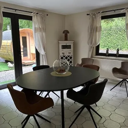 Holiday home Boshuisje Couvin